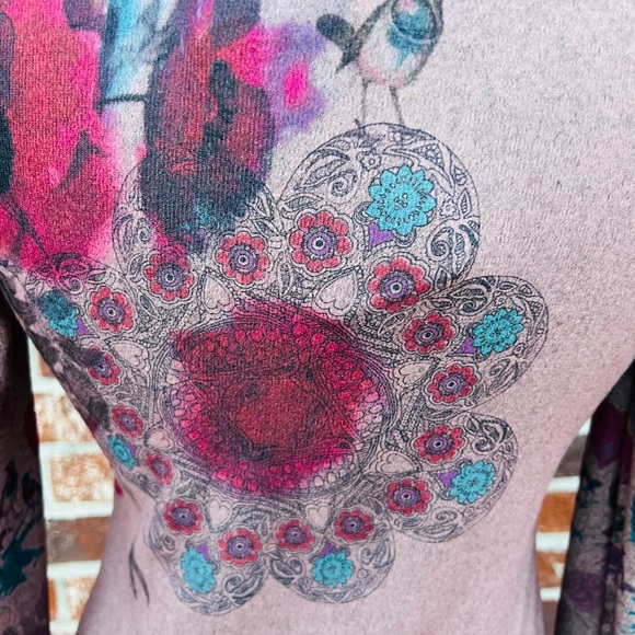 Tattoo Print Sweater - Picture 8 of 9